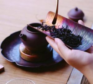 schwarzer Tee als Hausmittel gegen Mundgeruch